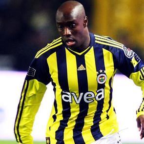 Issiar Dia'dan 3 yıllık imza!