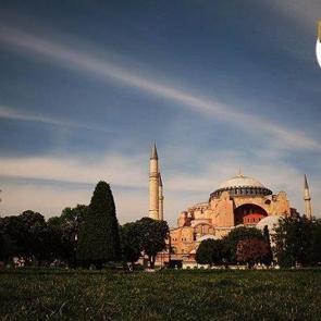Kadir Gecesi Ayasofya'da dualarla idrak edilecek
