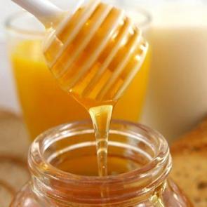 Sa&ccedil; renginizi a&ccedil;an bal maskesi