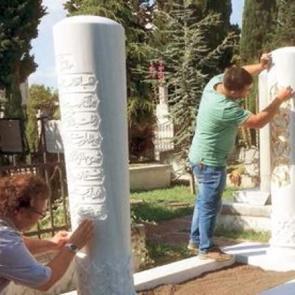 Erdoğan'ın talimatıyla usta tarih&ccedil;iye ulema kabri