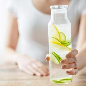 Limonlu suyun faydaları nelerdir?