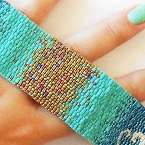 Yazma boncukları bileklik oldu