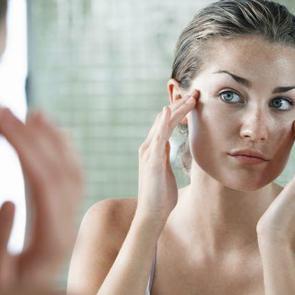 P&uuml;r&uuml;zs&uuml;z cilt maskesi nasıl yapılır?