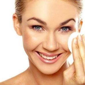 Evde cilt bakımı: Siyah nokta karşıtı y&uuml;z temizleyici tarifleri