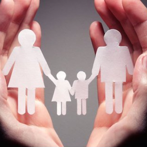 Hiper ebeveynlik &ouml;zg&uuml;veni yok ediyor!