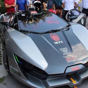 &Ouml;ğrenciler yaptı! G&ouml;ren d&ouml;n&uuml;p bir daha bakıyor