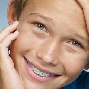 &Ccedil;ocuğunuza tel taktırmayı d&uuml;ş&uuml;n&uuml;yorsanız...