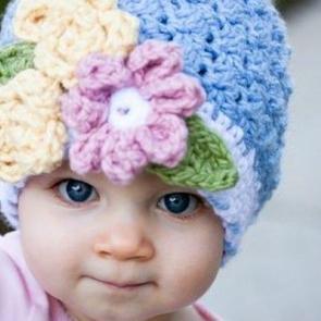 Bebeklerin başları bu berelerle ta&ccedil;lanacak