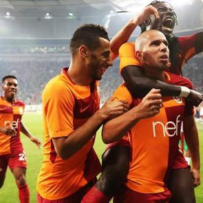 Feghouli girdi Aslan geri d&ouml;nd&uuml;!
