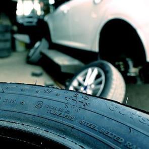 Kış lastiği hususi ara&ccedil;lara zorunlu mu? İşte cevap