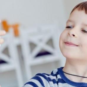 &Ccedil;ocuklara ka&ccedil; yaşında telefon alınmalı?