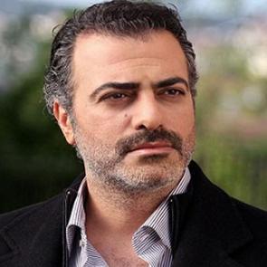 &Uuml;nl&uuml; komedyen Sermiyan Midyat sahneye &ccedil;ıktığında şok oldu!