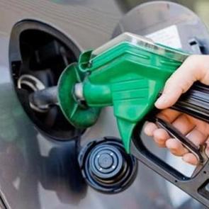 Benzine zam geldi! Motorine zam yolda