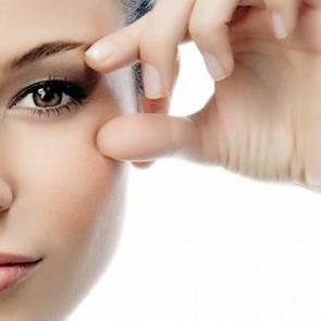 G&ouml;z kreminin doğru kullanımı