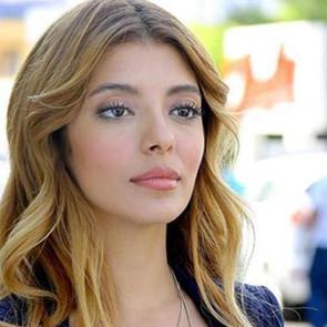 Emine Erdoğan'a hakaret eden Selin Şekerci &ouml;z&uuml;r diledi! - Selin Şekerci kimdir? 