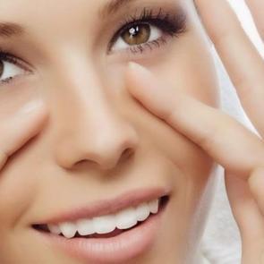 Sivilce i&ccedil;in evde yapılan etkili maskeler