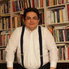 Zafer Akıncı ile kayınvalide ilişkileri