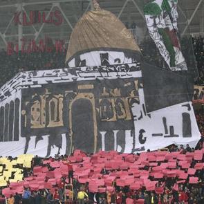 Helal olsun! Ma&ccedil;a damga vuran Kud&uuml;s koreografisi