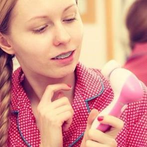 Y&uuml;z temizleme fır&ccedil;ası nedir? Nasıl kullanılır?