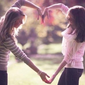 Kız kardeşe sahip olmanın faydaları