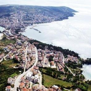  T&uuml;rkiye'de mutluluk d&uuml;zeyi en y&uuml;ksek olan iller