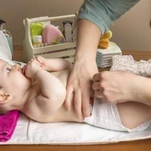 Kabız olan bebeğe ne yapılır?