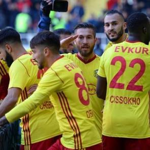 Yeni Malatya Robinho'lu Sivasspor'u devirdi!