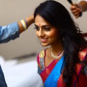 Hintli kadınların uzun sa&ccedil;larının sırrı