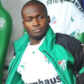 Bursaspor'dan Moussa Sow'a destek!