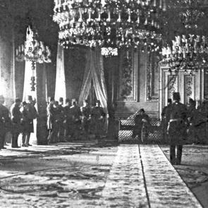 Tahta &ccedil;ıktıktan bir yol sonra... Tarihi kareler!