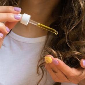 En iyi sa&ccedil; bakım yağları