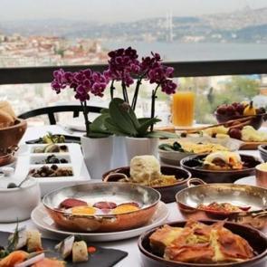 Pazar kahvaltısı ka&ccedil; kalori?