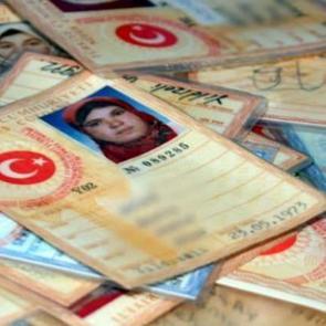 En komik kız ve erkek isim-soy isimler