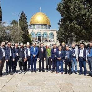 İBB heyeti Filistin'e destek i&ccedil;in Kud&uuml;s'te