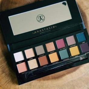 Anastasia Beverly Hills- Subculture incelemesi