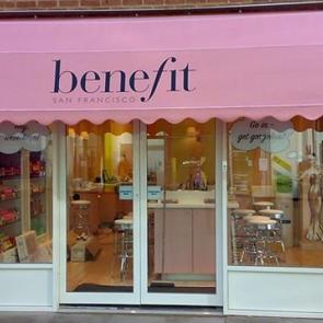 Benefit markasından alınması gereken 5 &uuml;r&uuml;n