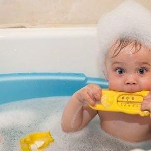 Bebekler i&ccedil;in ev yapımı sa&ccedil; kremi