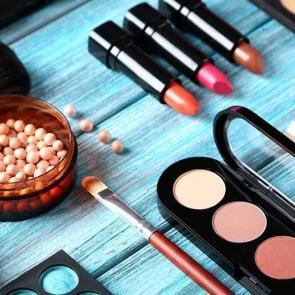 Pahalı makyaj &uuml;r&uuml;nlerinin uygun fiyatlı muadilleri