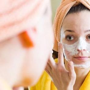 Alındaki kırışıklıklar nasıl ge&ccedil;er?