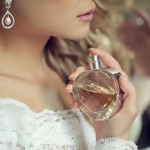 Uygun fiyatlı parf&uuml;m &ouml;nerisi