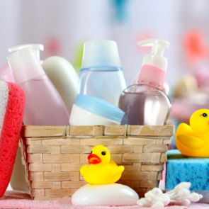 Yeni doğan bebekler i&ccedil;in banyo ihtiya&ccedil; listesi