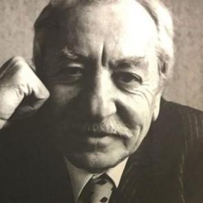 'Gazeteciliğim hamallığım, mecburi ihanetim oldu'