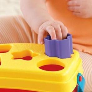 Okul &ouml;ncesi d&ouml;nemde (0-6 yaş) &ccedil;ocuklar i&ccedil;in eğitici oyuncaklar