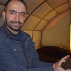 Amat&ouml;r olarak başlamıştı, siparişlere yetişemiyor