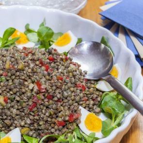 Tok tutan pratik mercimek salatası tarifi