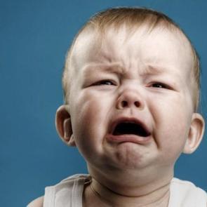 Bebeklerin ağlama nedenleri neler?