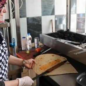 Yapamazsın parana yazık olur dediler patron oldu