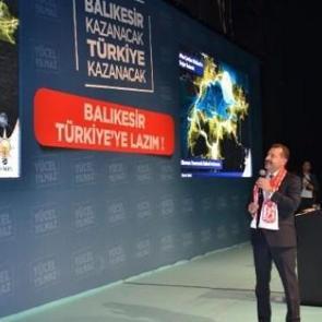 Y&uuml;cel Yılmaz, dev projelerini a&ccedil;ıkladı!