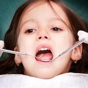 Diş &ccedil;&uuml;r&uuml;klerine ne iyi gelir? Yumurta kabuklu diş macunu tarifi