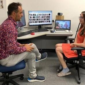 350 dolarla eğitim i&ccedil;in gitti: Y&uuml;z tanıma şirketi kurdu